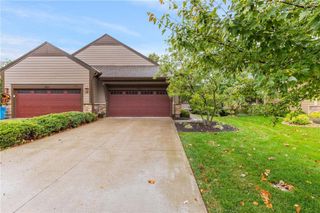 7859 W 158th Street, Overland Park, KS 66223