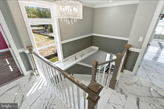 511 W 6TH ST, Palmyra, NJ 08065