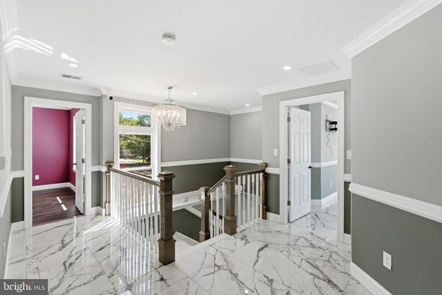 511 W 6TH ST, Palmyra, NJ 08065