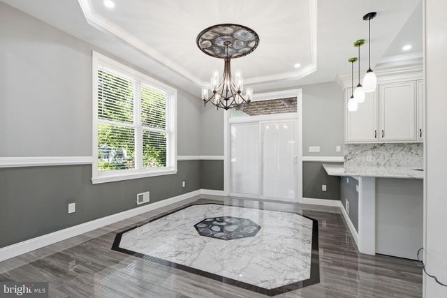 511 W 6TH ST, Palmyra, NJ 08065