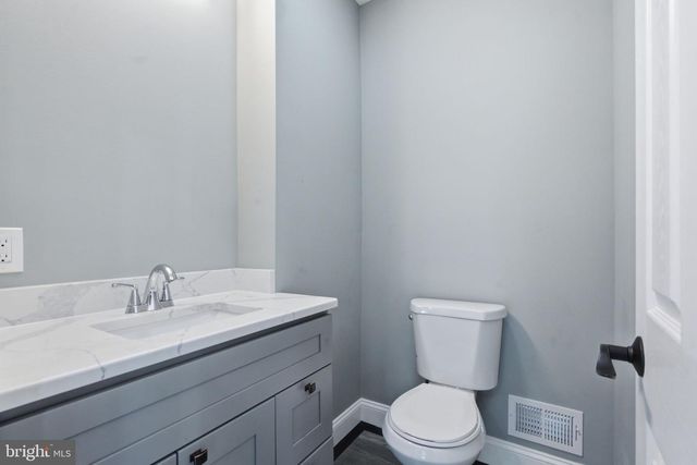 511 W 6TH ST, Palmyra, NJ 08065