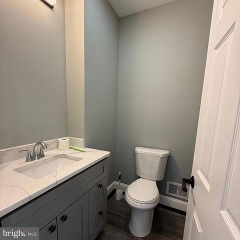 511 W 6TH ST, Palmyra, NJ 08065