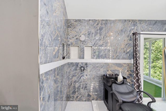 511 W 6TH ST, Palmyra, NJ 08065