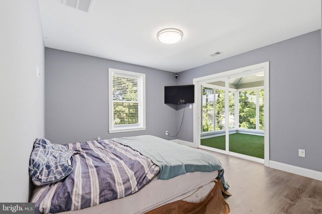 511 W 6TH ST, Palmyra, NJ 08065