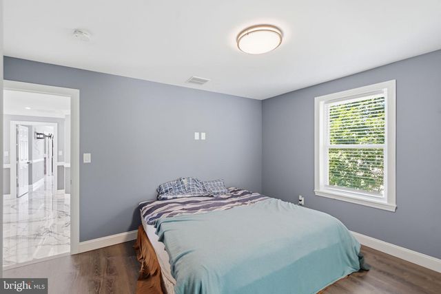 511 W 6TH ST, Palmyra, NJ 08065