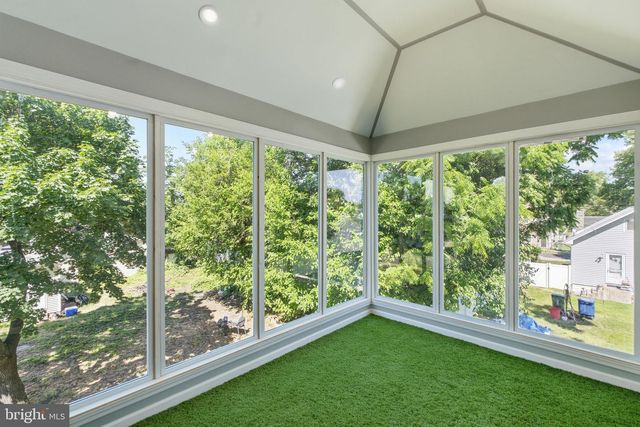 511 W 6TH ST, Palmyra, NJ 08065