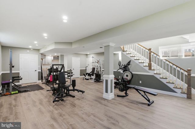 511 W 6TH ST, Palmyra, NJ 08065