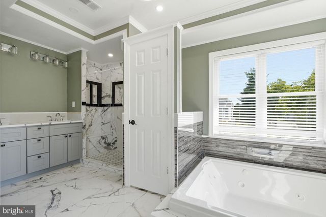 511 W 6TH ST, Palmyra, NJ 08065