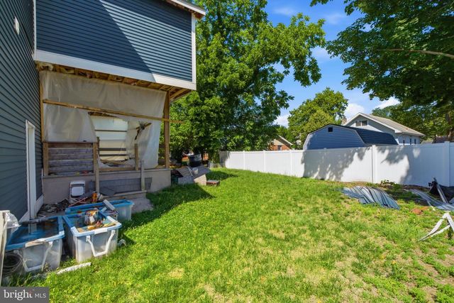 511 W 6TH ST, Palmyra, NJ 08065