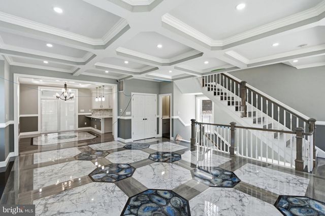 511 W 6TH ST, Palmyra, NJ 08065