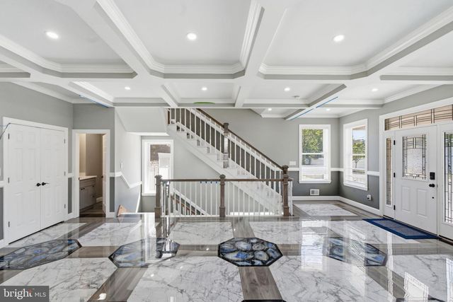 511 W 6TH ST, Palmyra, NJ 08065