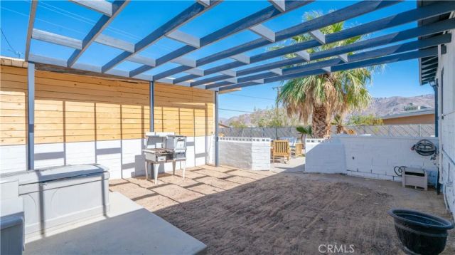 5965 Cahuilla, 29 Palms, CA 92277
