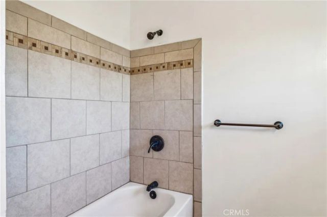21621 Sawpit Canyon, Cedarpines Park, CA 92322