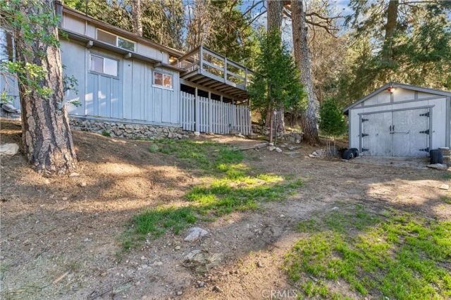21621 Sawpit Canyon, Cedarpines Park, CA 92322