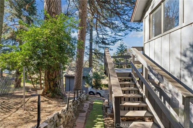 21621 Sawpit Canyon, Cedarpines Park, CA 92322