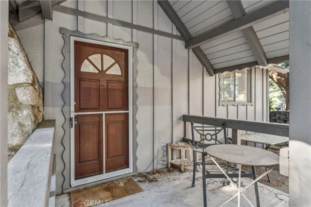 21621 Sawpit Canyon, Cedarpines Park, CA 92322