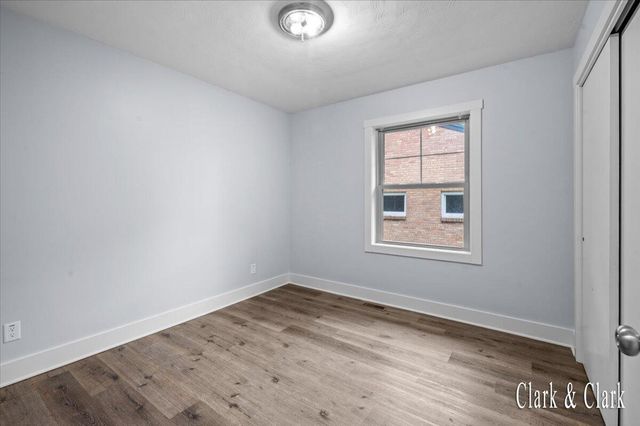 6 N Park Street NE, Cedar Springs, MI 49319