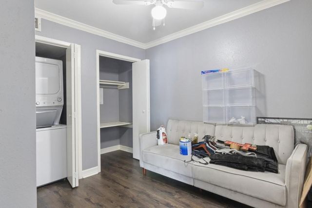 18515 Egret Bay Boulevard 906, Webster, TX 77058