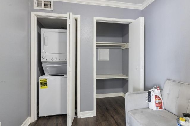 18515 Egret Bay Boulevard 906, Webster, TX 77058