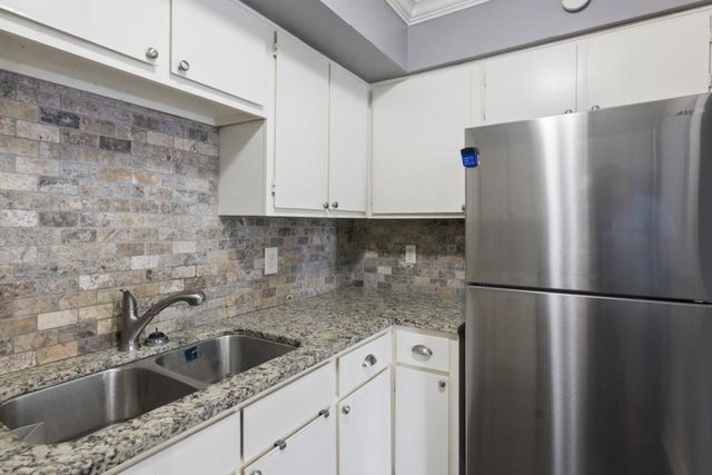 18515 Egret Bay Boulevard 906, Webster, TX 77058