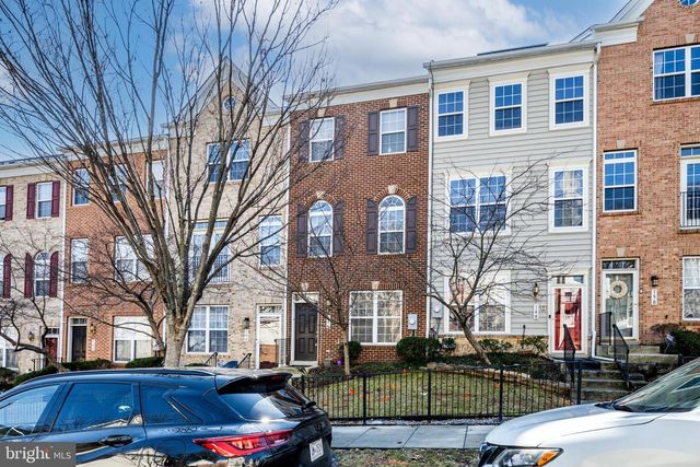 146 SW DANBURY ST SW, Washington, DC 20032