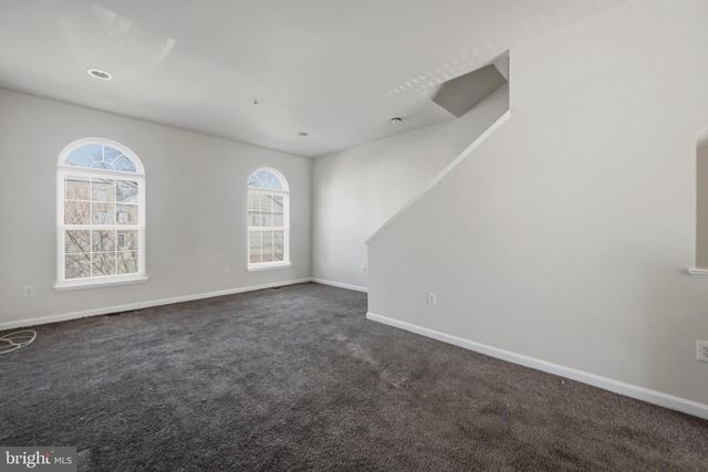 146 SW DANBURY ST SW, Washington, DC 20032