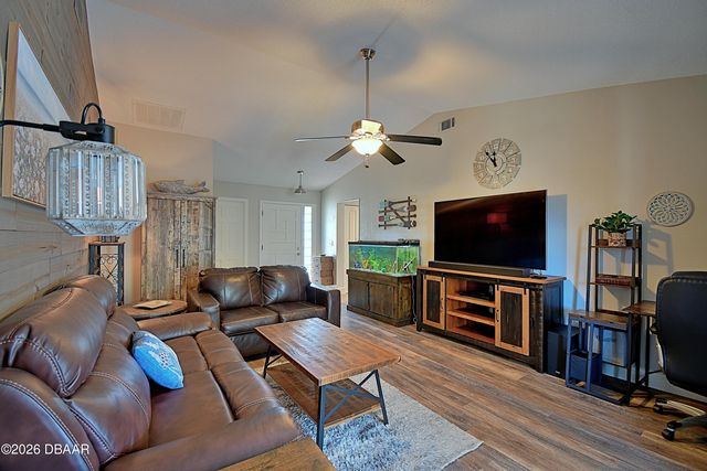 1228 Mardrake Road, Daytona Beach, FL 32114