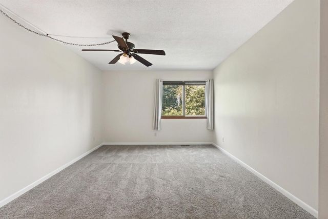 135 Viking Drive E 309, Little Canada, MN 55117