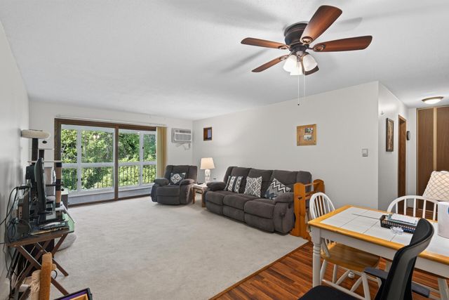 135 Viking Drive E 309, Little Canada, MN 55117