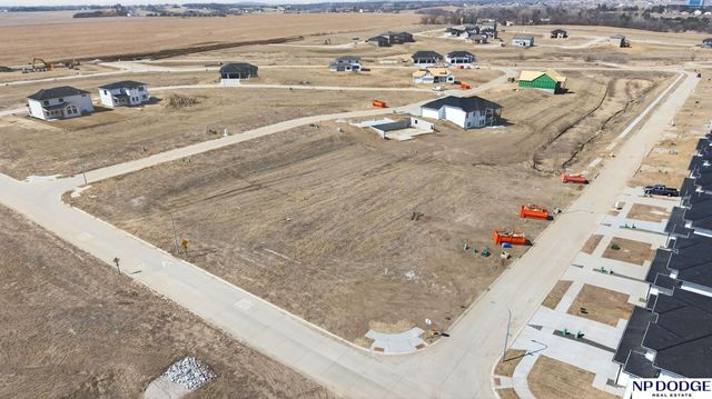 21457 S Morning View Drive, Elkhorn, NE 68022