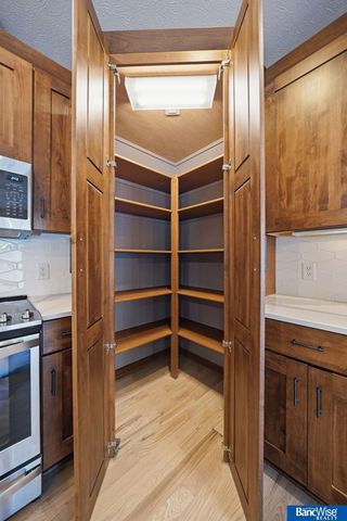 8942 S 29 Street, Lincoln, NE 68516