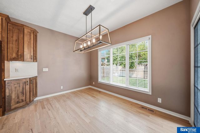 8942 S 29 Street, Lincoln, NE 68516