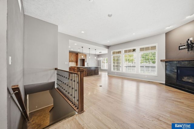 8942 S 29 Street, Lincoln, NE 68516