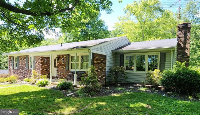 2934 KUMP STATION RD, Taneytown, MD 21787