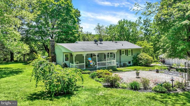 2934 KUMP STATION RD, Taneytown, MD 21787