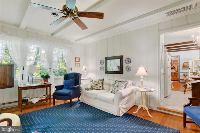 2934 KUMP STATION RD, Taneytown, MD 21787