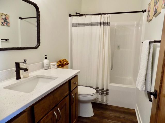 510 Kodiak Drive NW, Stewartville, MN 55976