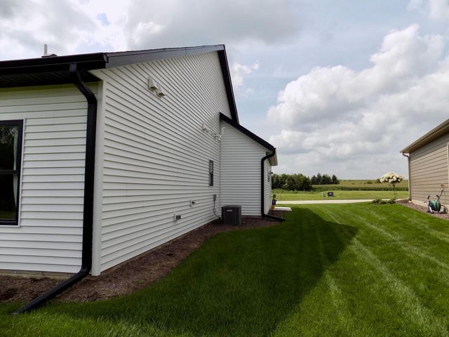 510 Kodiak Drive NW, Stewartville, MN 55976