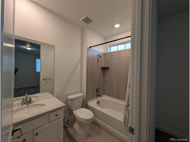 3387 Fellswoop Ct, Castle Rock, CO 80108