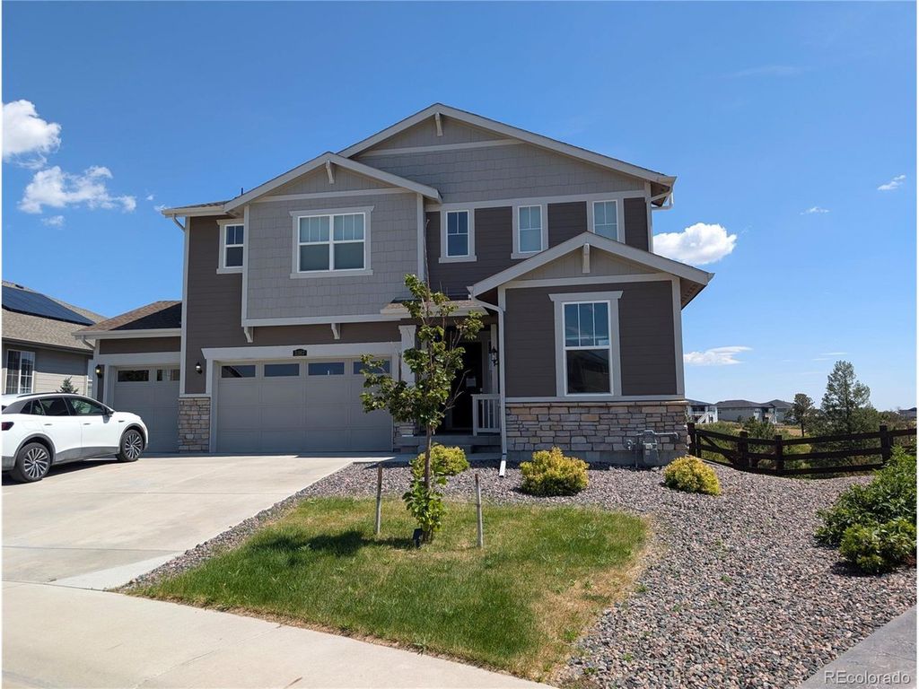 3387 Fellswoop Ct, Castle Rock, CO 80108