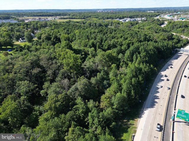 14 PATTERSON LN, Newark, DE 19702