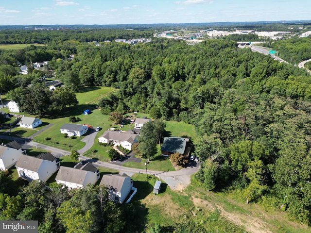 14 PATTERSON LN, Newark, DE 19702