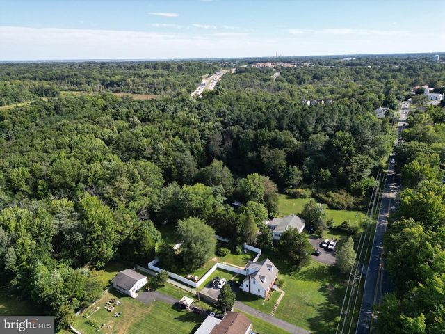 14 PATTERSON LN, Newark, DE 19702