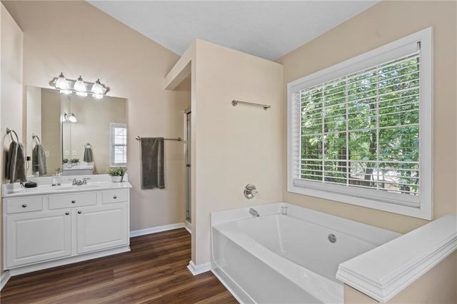 4458 High Gate Drive NW, Acworth, GA 30101