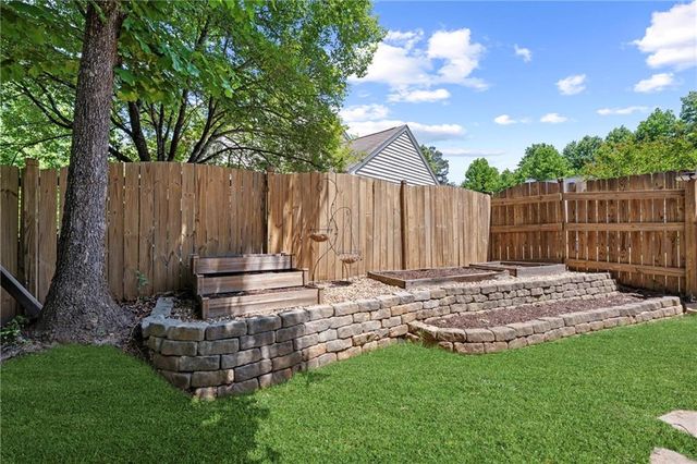 4458 High Gate Drive NW, Acworth, GA 30101