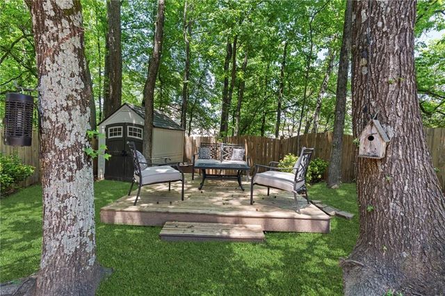 4458 High Gate Drive NW, Acworth, GA 30101