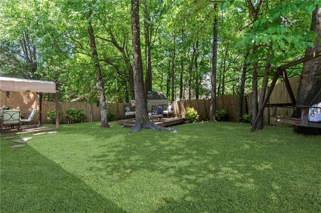 4458 High Gate Drive NW, Acworth, GA 30101