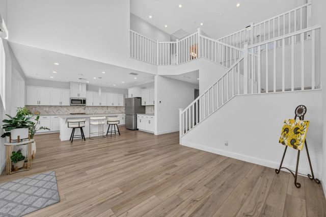 3989 Salt Point Way, Rancho Cordova, CA 95742