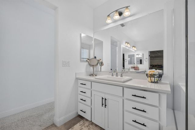 3989 Salt Point Way, Rancho Cordova, CA 95742