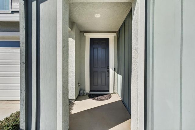 3989 Salt Point Way, Rancho Cordova, CA 95742